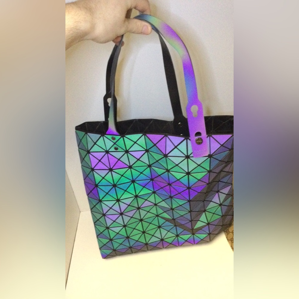 Shoulder bag